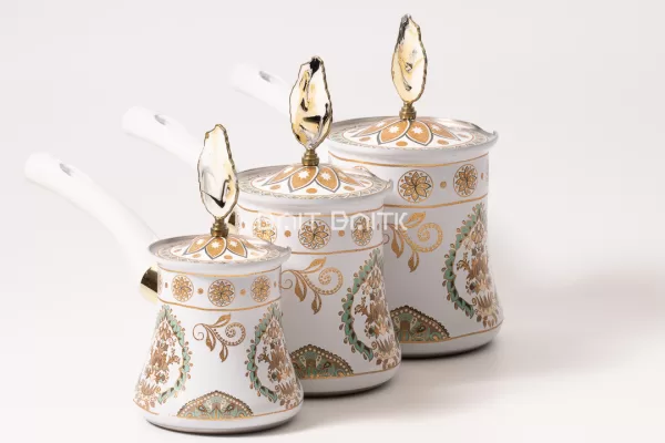 sk-3606-1 طقم ركوات قهوة تركية فاخرة أبيض 3 قطع – مزخرف بالذهبي والتركواز - بيت بيتك لبنان