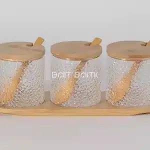 طقم سكريات 3 قطع مع قاعدة خشب بامبو وعلب زجاج مُحبّبة مع أغطية وملاعق – بيت بيتك