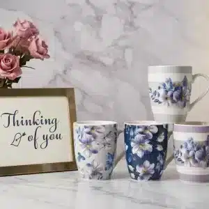 كوب قهوة عصري وأنيق