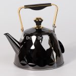 Black & Gold 1.5L Tea Kettle